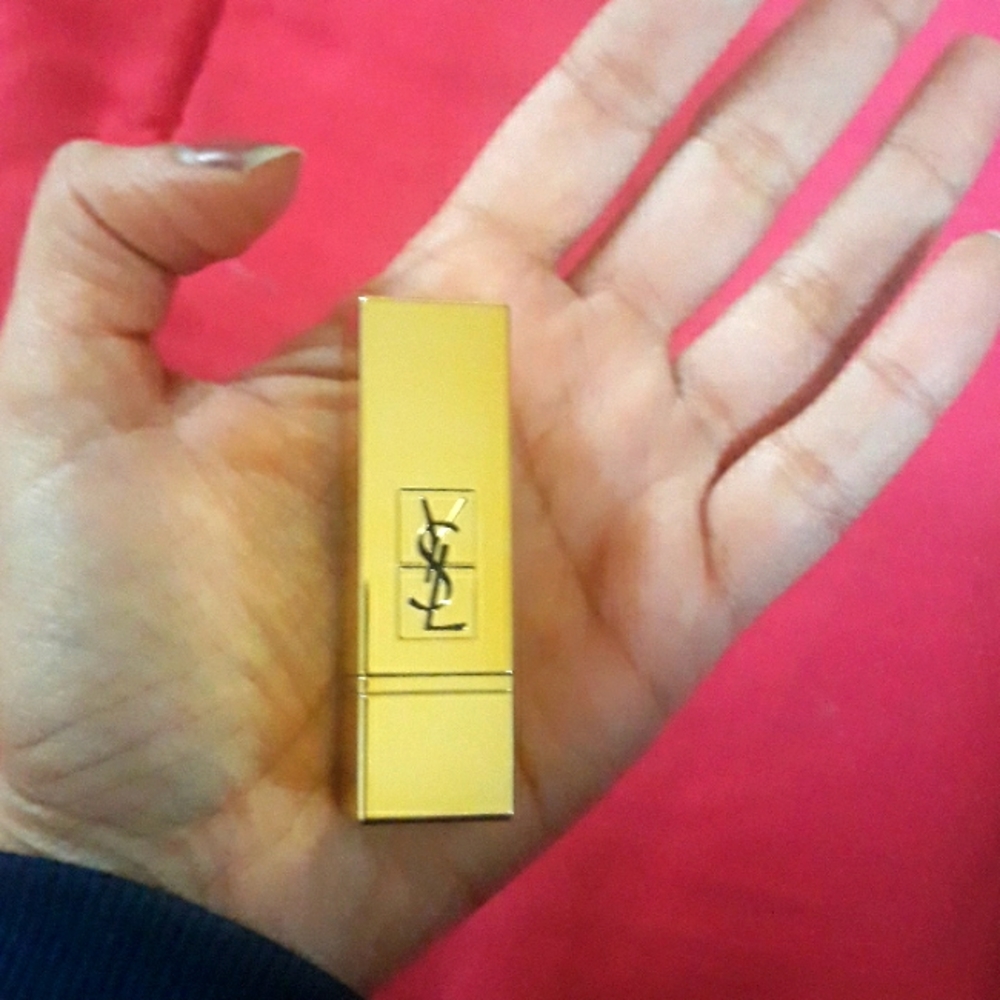 YSL Pur Couture Lipstick- 70 Le Neu Travel size Never Used